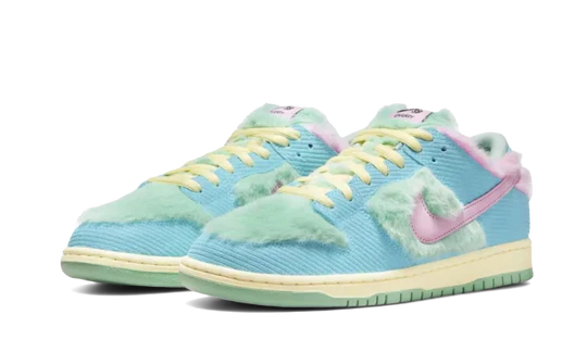 Nike SB Dunk Low Verdy Visty - Image 2